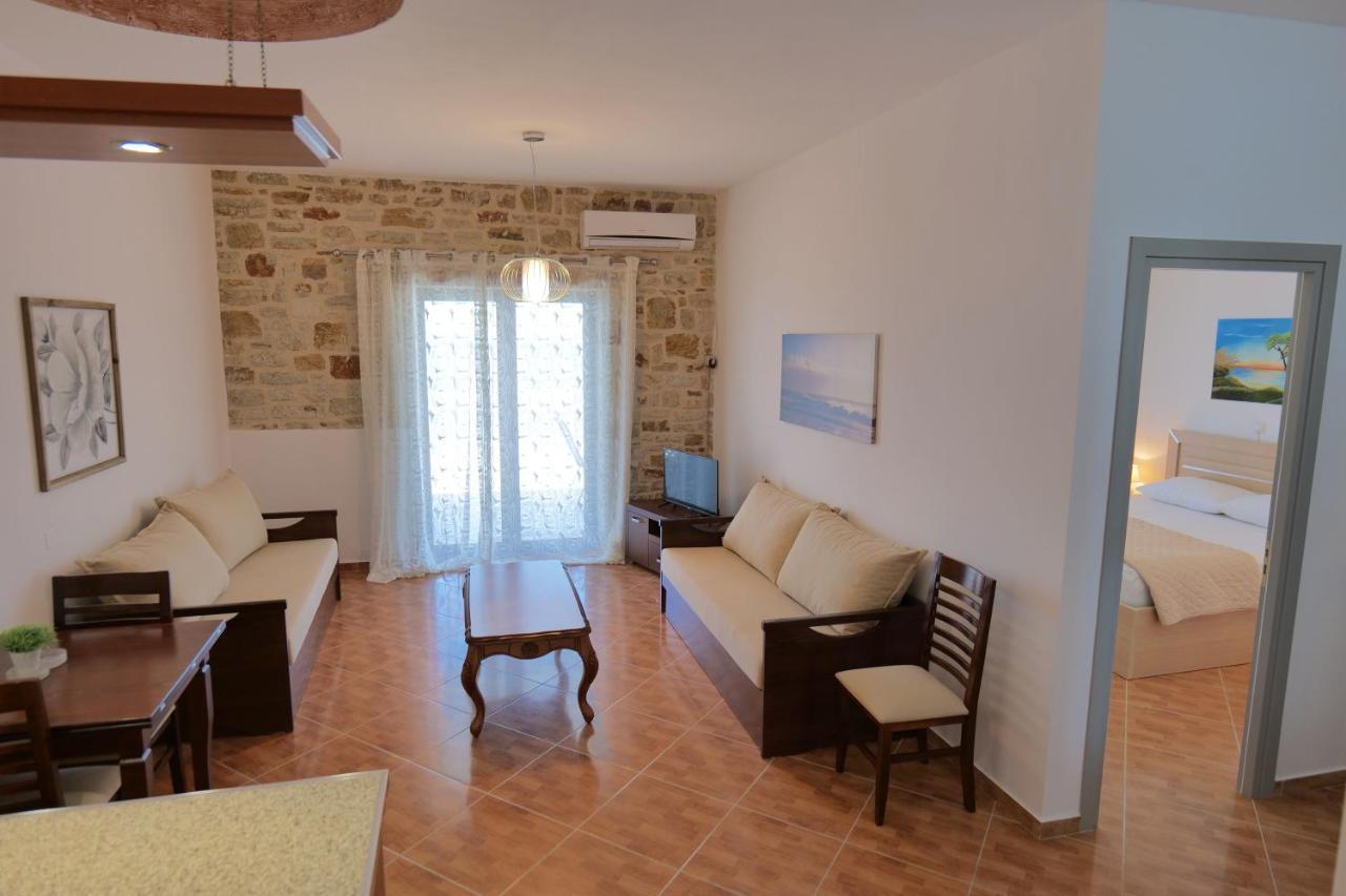 Sunset Villas Qeparo Buitenkant foto