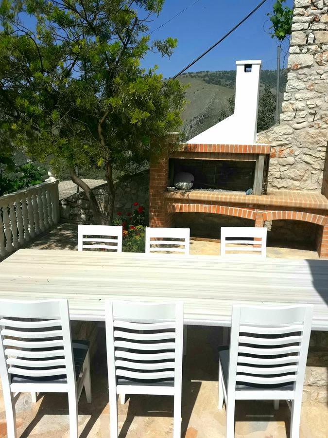 Sunset Villas Qeparo Buitenkant foto